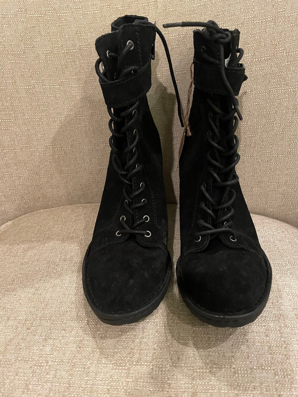 NEW BORN Cass Buckle Lace-Up/Zip Block Heel Boot Black Distressed Suede, S87